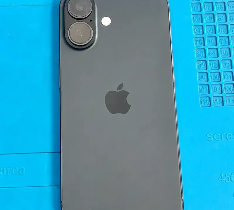 Zamena poklopca iphone 17 Krusevac
